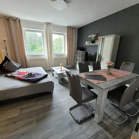Apartment Vor Den Toren Dresdens Und Der Oberlausitz *